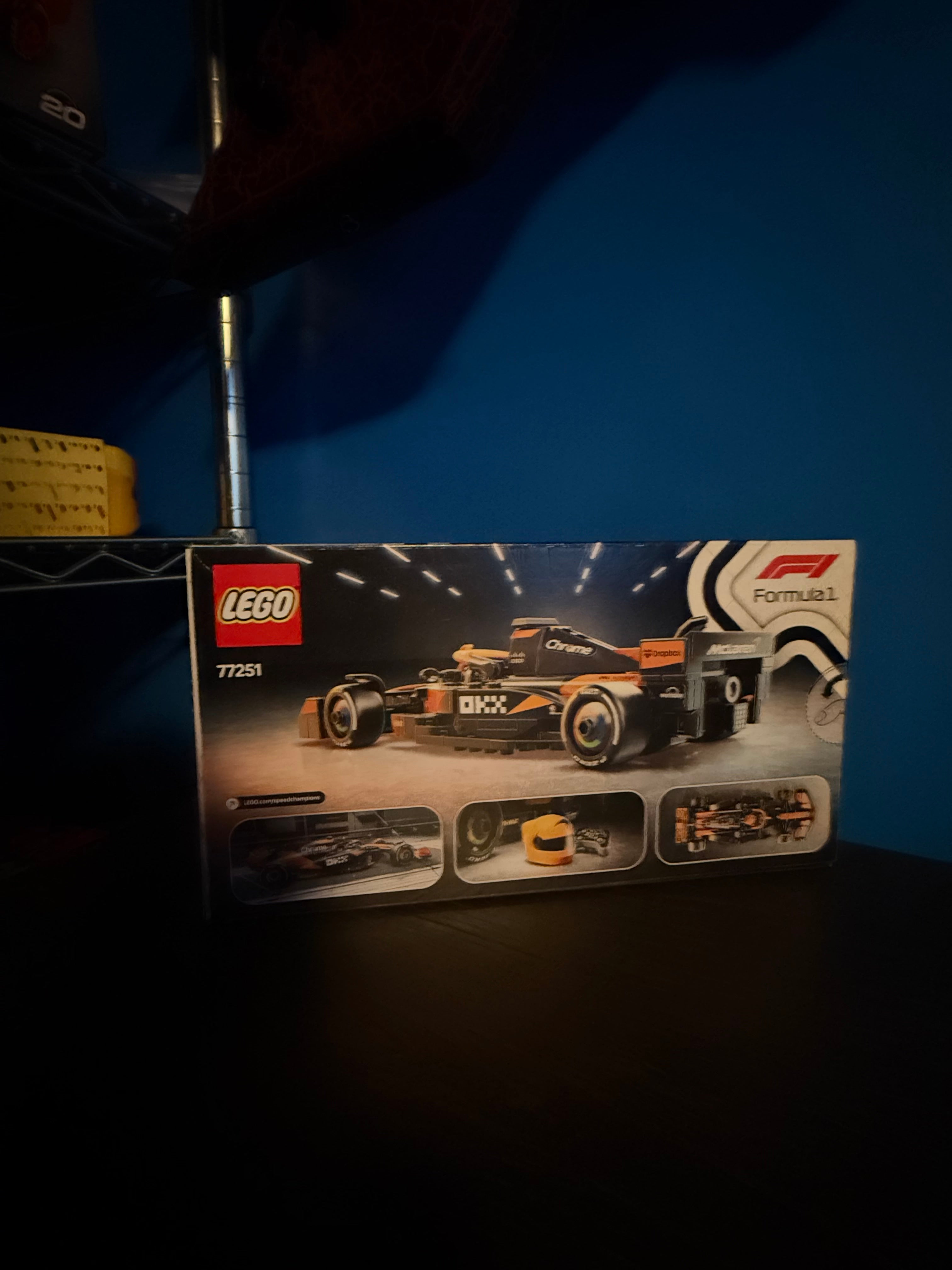 Lego F1 McLaren F1 team mcl38 77251