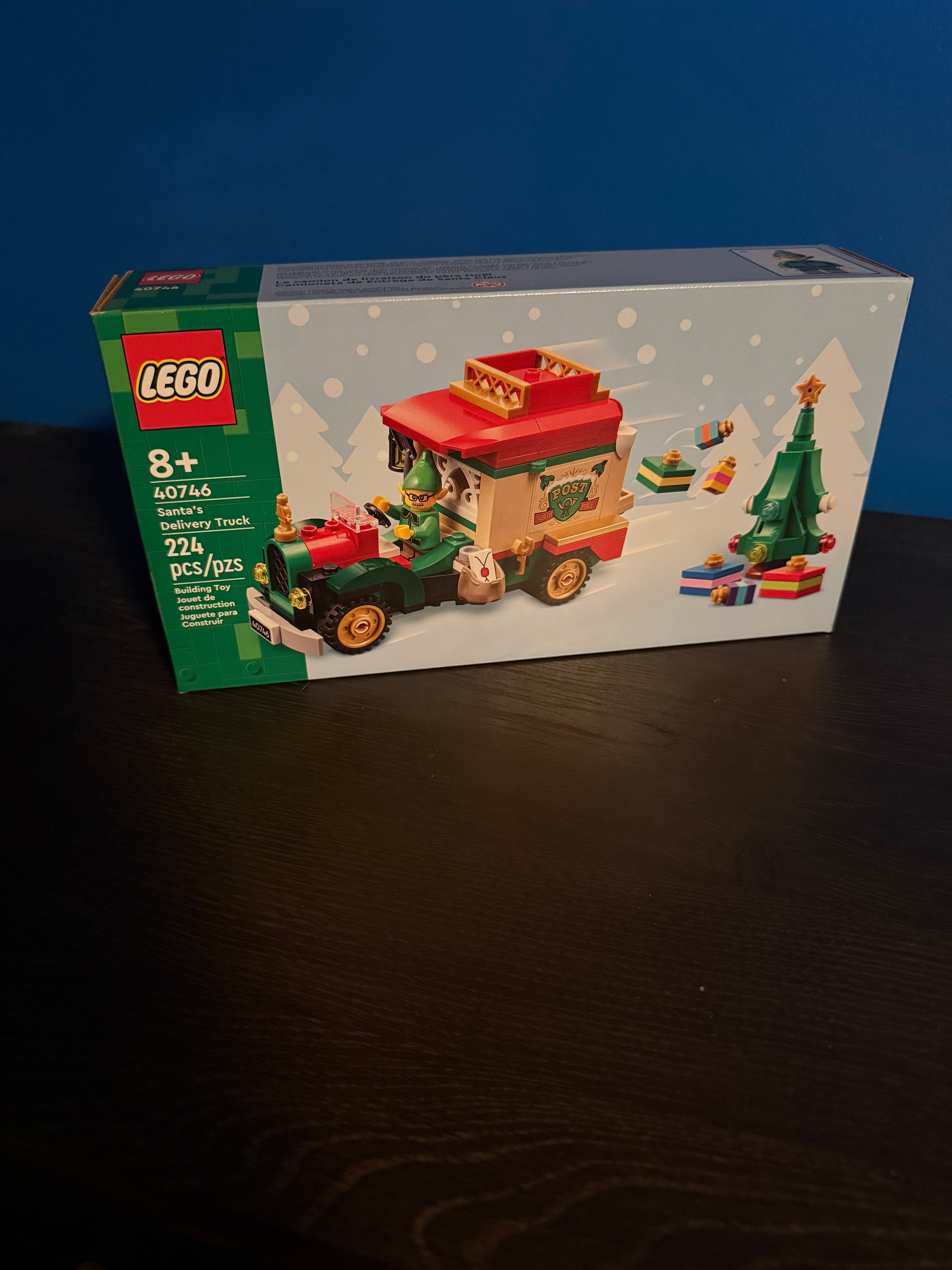 LEGO Santa’s Delivery Truck 40746